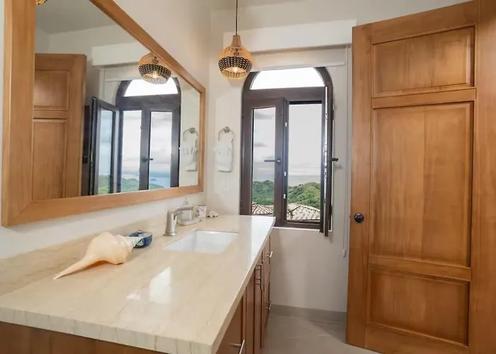Casa Encanta Del Pacifico Oceanview Pool Estate Sardinal (Guanacaste)